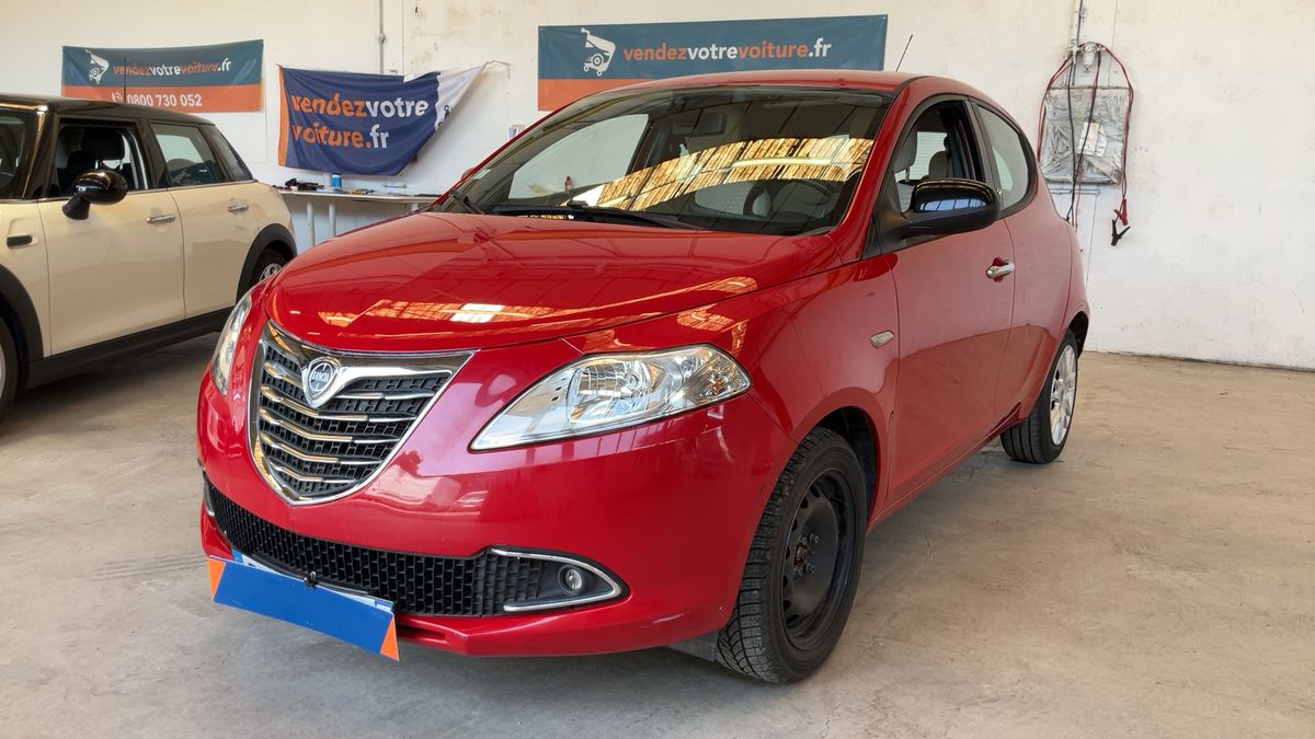 Lancia Ypsilon 2013