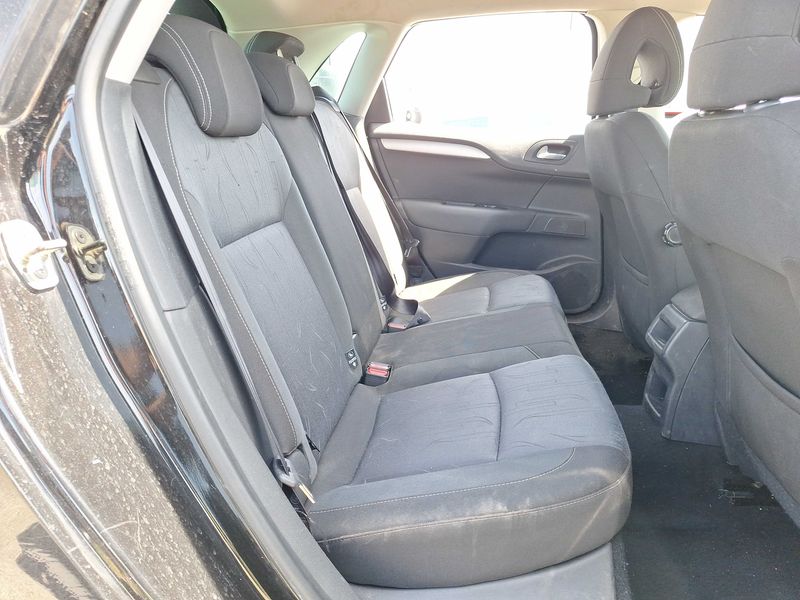 Citroen C4 1.6 HDi Confort — zdjęcie 13