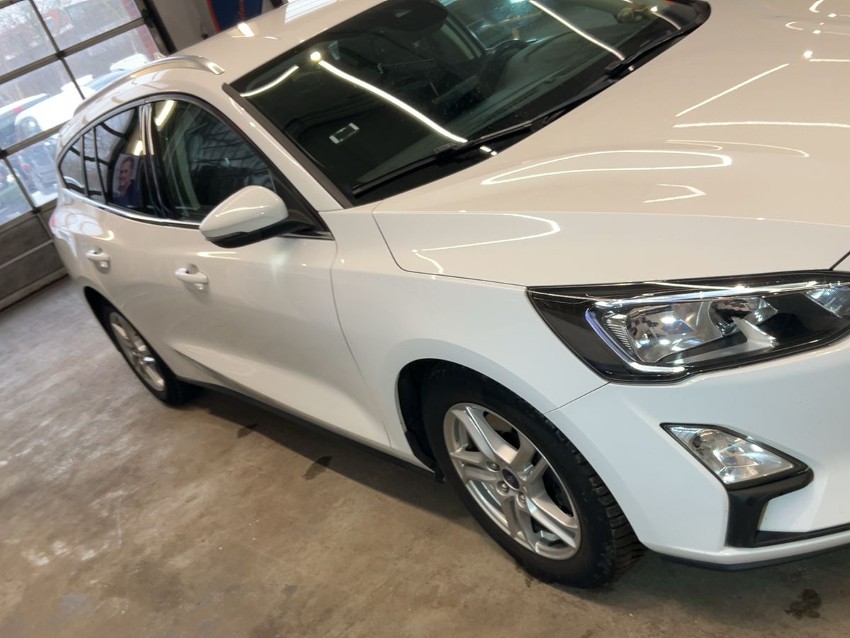 Ford Focus 2019 — photo 13