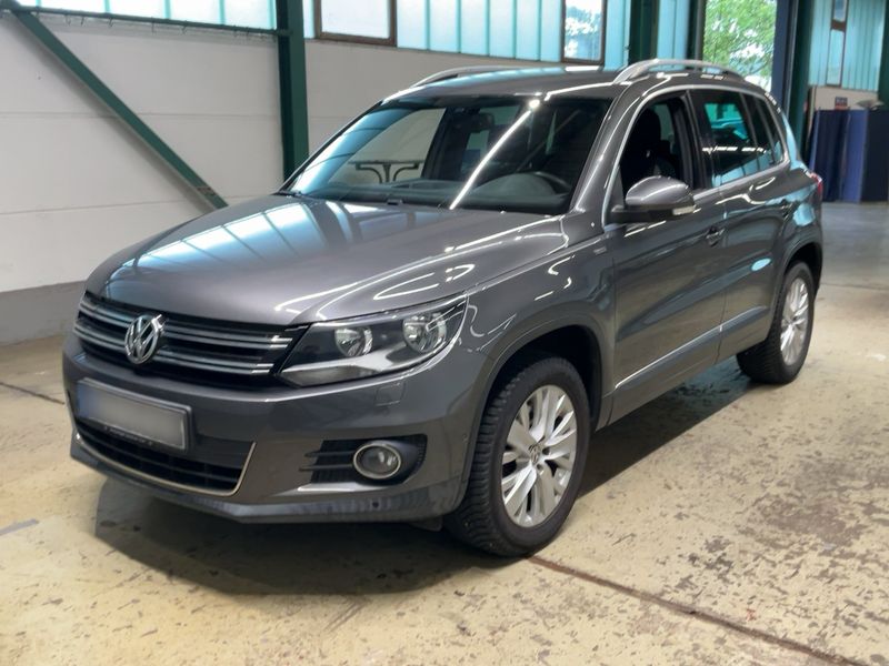 Volkswagen Tiguan 1.4 TSI Life BlueMotion Tech — zdjęcie 1