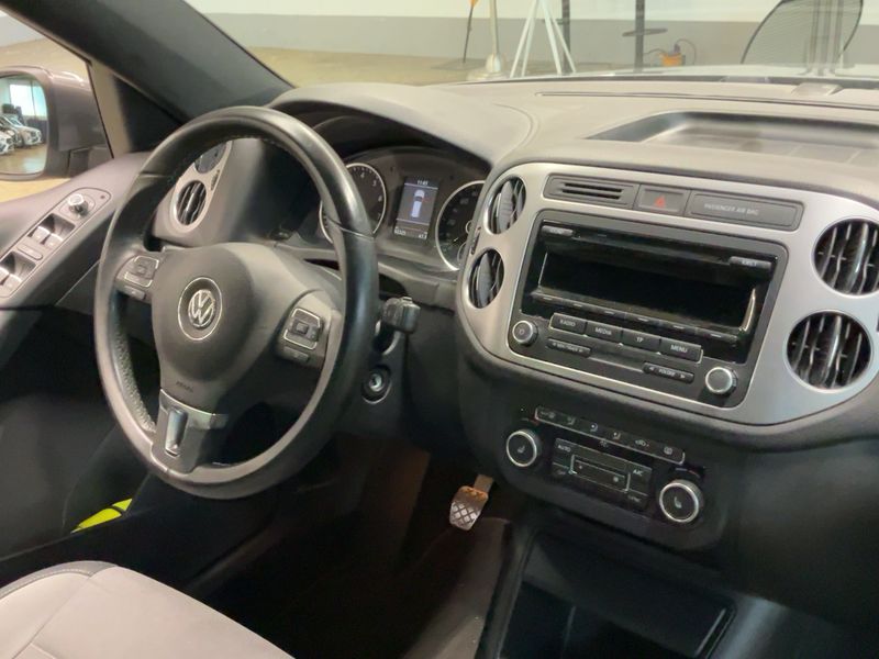 Volkswagen Tiguan 1.4 TSI Life BlueMotion Tech — zdjęcie 12