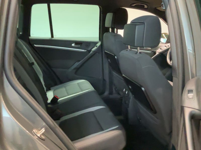Volkswagen Tiguan 1.4 TSI Life BlueMotion Tech — zdjęcie 14