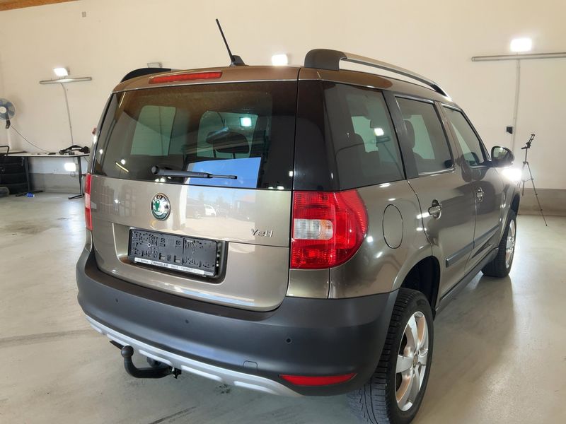 Skoda Yeti 1.2 TSI Elegance — zdjęcie 6