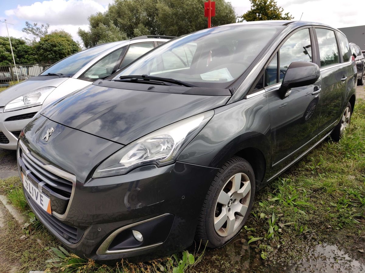 Peugeot 5008 1.2 e-THP Active