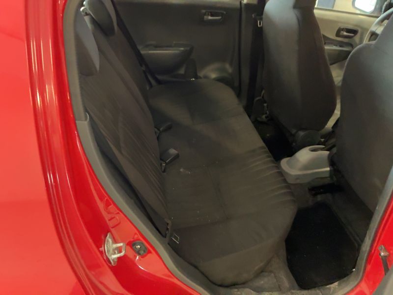 Nissan Pixo 1.0 Acenta — zdjęcie 14