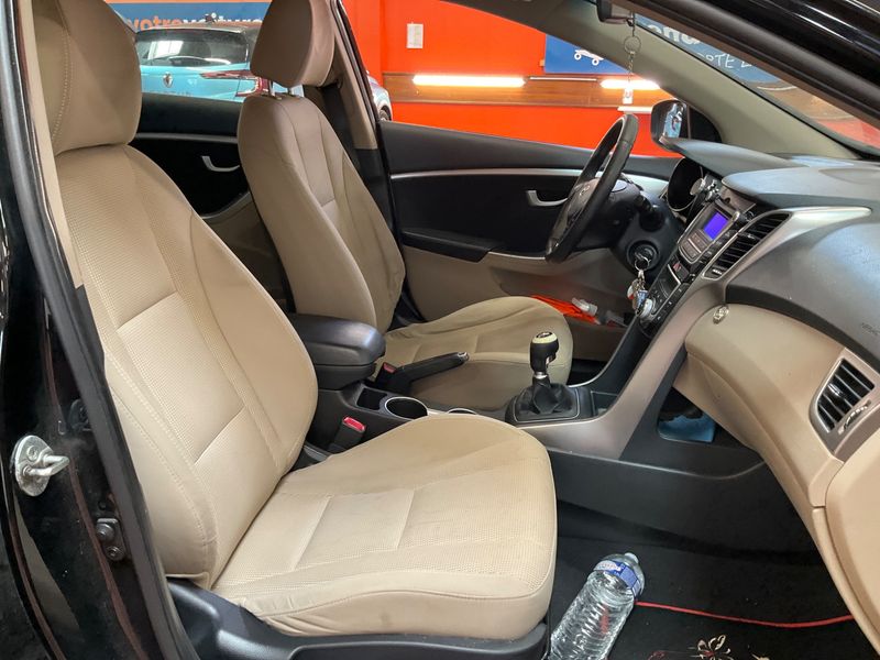 Hyundai i30 1.6 CRDi Classic 2013 – снимка 3