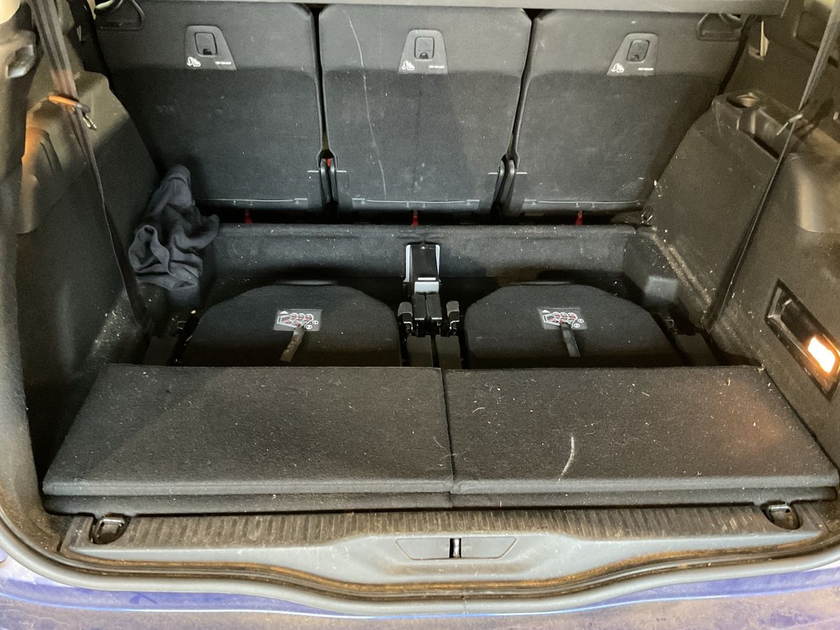 Citroen C4 2017 — photo 27