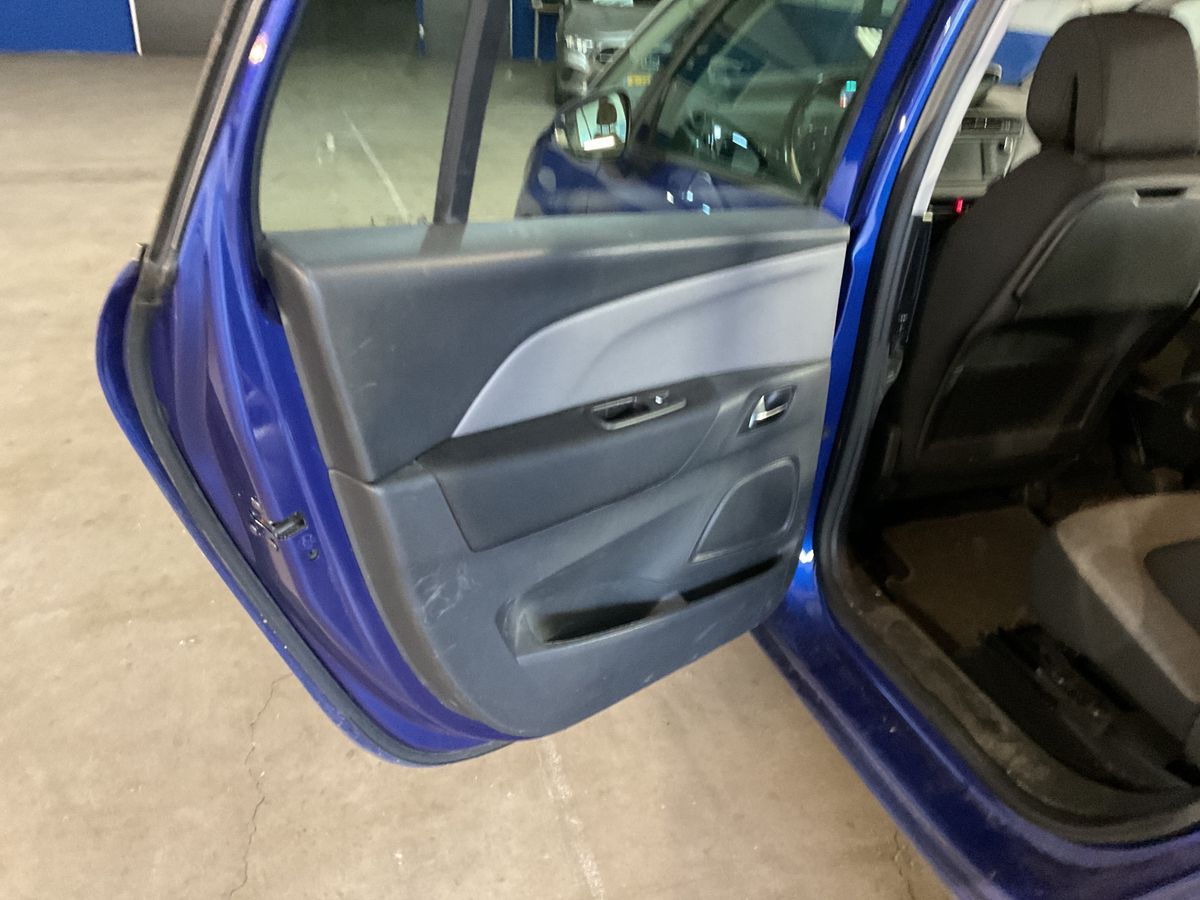 Citroen C4 2017 — photo 32