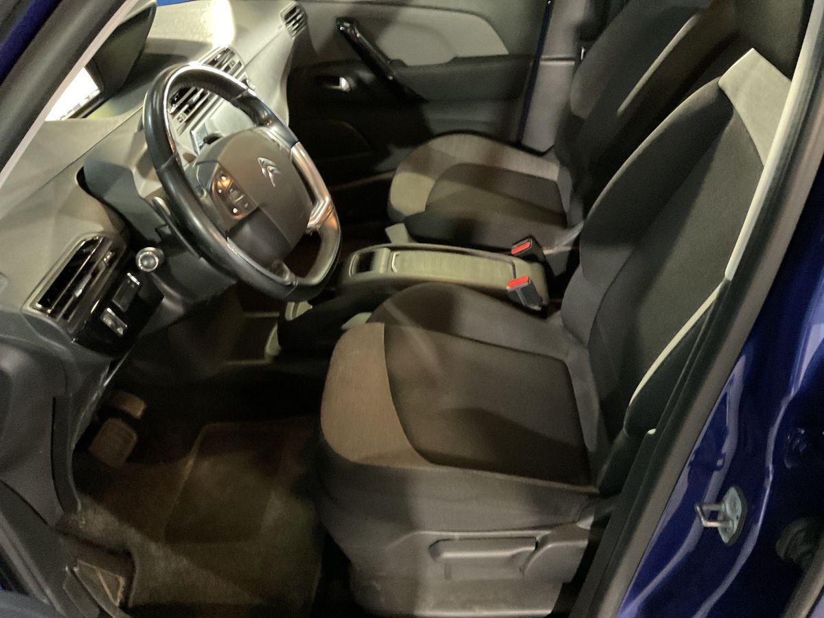 Citroen C4 2017 — photo 30