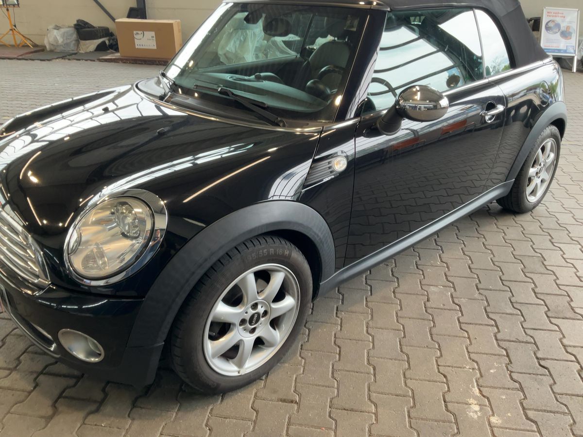MINI Cabrio One