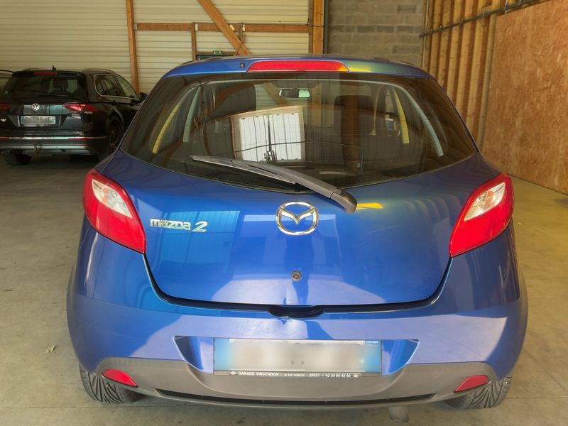 Mazda 2 1.4 Diesel CD Elegance — zdjęcie 5