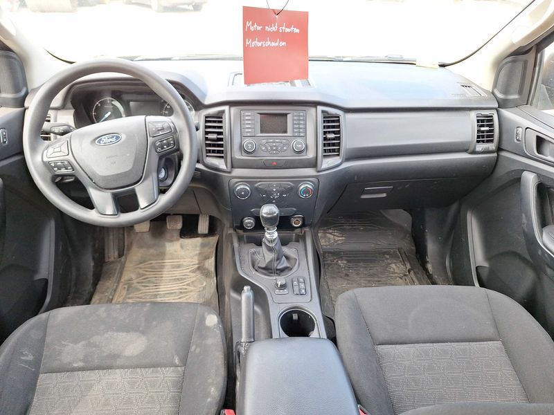 Ford Ranger 2.0 TDCi Doppelkabine 4x4 XL — zdjęcie 11