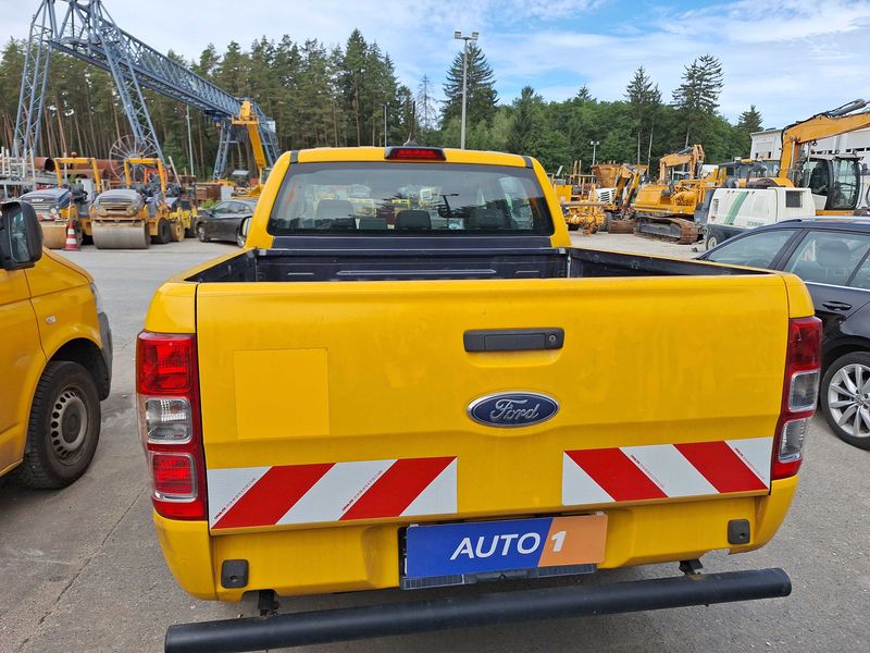 Ford Ranger 2.0 TDCi Doppelkabine 4x4 XL — zdjęcie 4