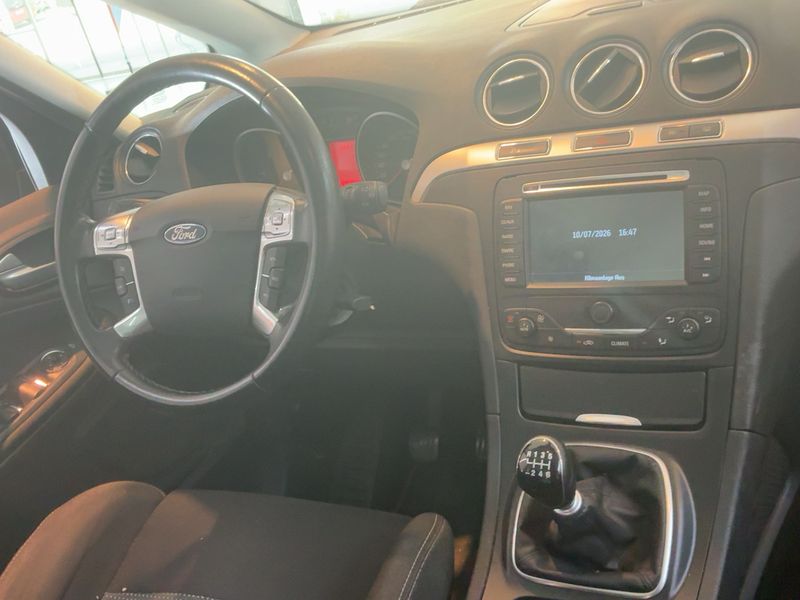 Ford S-Max 2.0 TDCi Business Edition — zdjęcie 12