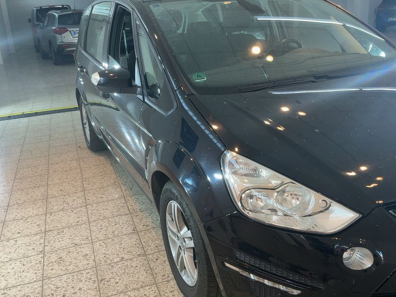 Ford S-Max 2.0 TDCi Business Edition — zdjęcie 8