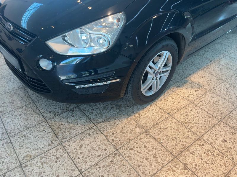 Ford S-Max 2.0 TDCi Business Edition — zdjęcie 2