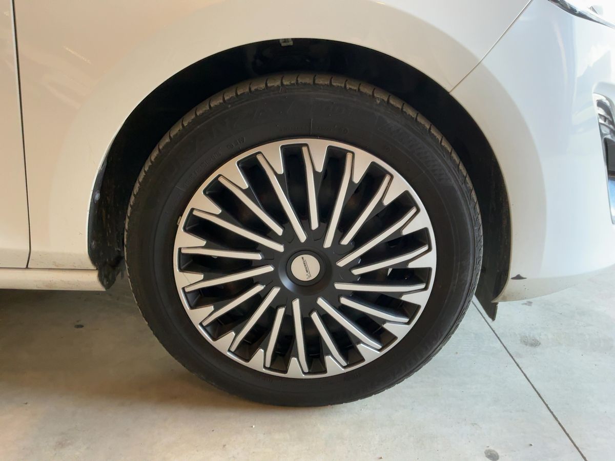 Ford Fiesta 2020 — photo 12