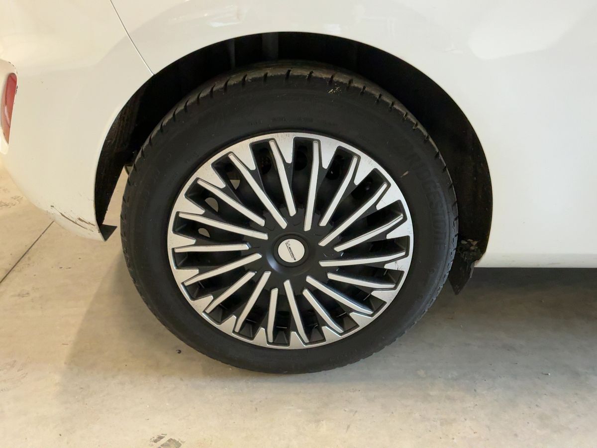 Ford Fiesta 2020 — photo 10