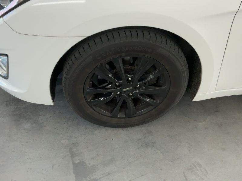 Hyundai i40 1.6 FIFA World Cup Edition 2014 – снимка 3