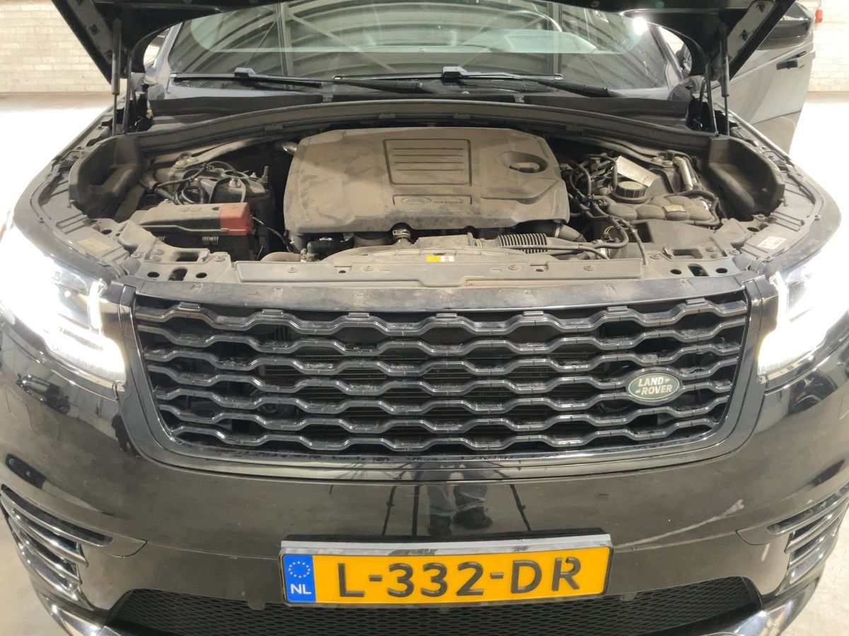Land Rover 2018 — photo 24