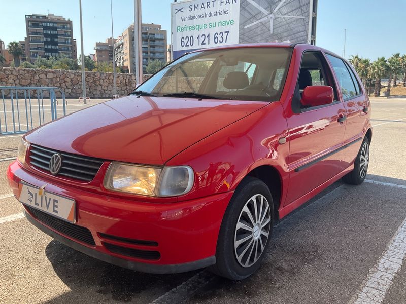 Volkswagen Polo 1.0 Concept 1999 – снимка 1