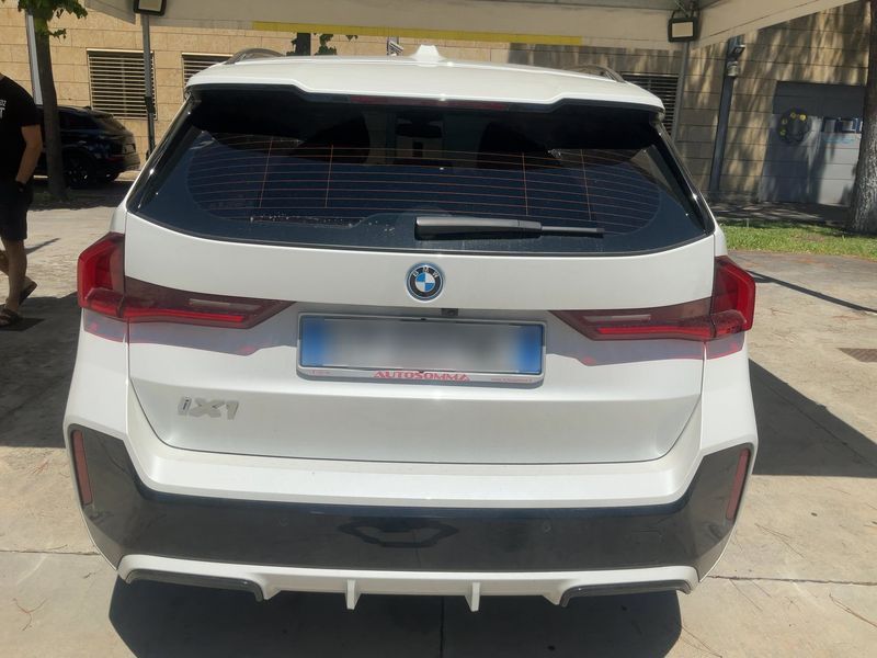 BMW iX1 eDrive 20 M Sport 2025 – снимка 7