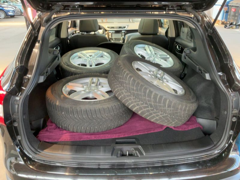 Nissan Qashqai 1.5 Turbodiesel Tekna — zdjęcie 5