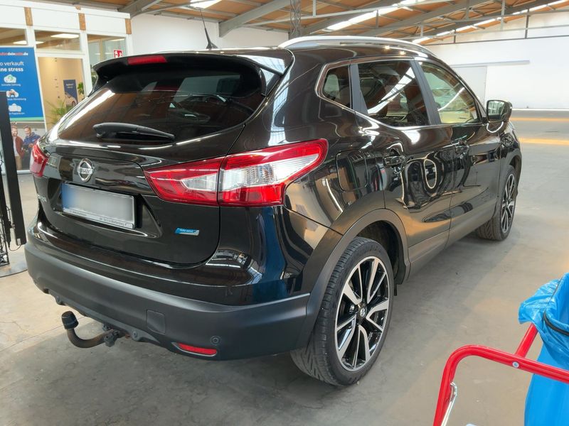 Nissan Qashqai 1.5 Turbodiesel Tekna — zdjęcie 6