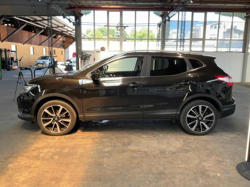 Nissan Qashqai 1.5 Turbodiesel Tekna — zdjęcie 4