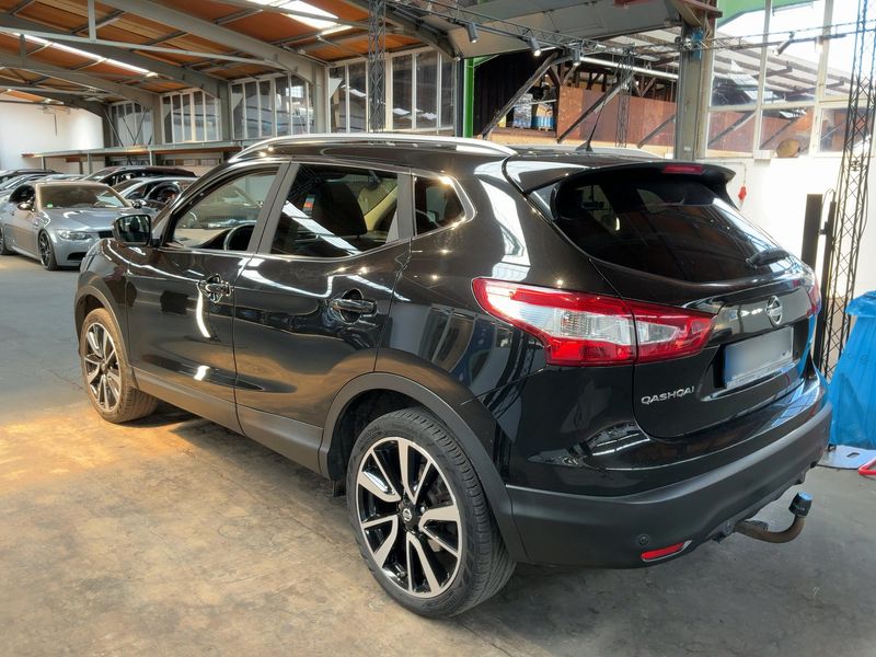 Nissan Qashqai 1.5 Turbodiesel Tekna — zdjęcie 3