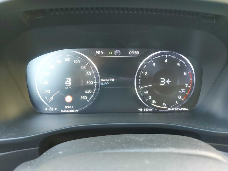 Volvo XC40 1.5 Inscription 2WD — zdjęcie 12