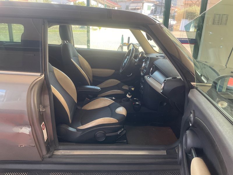 MINI Clubman Cooper D — zdjęcie 3