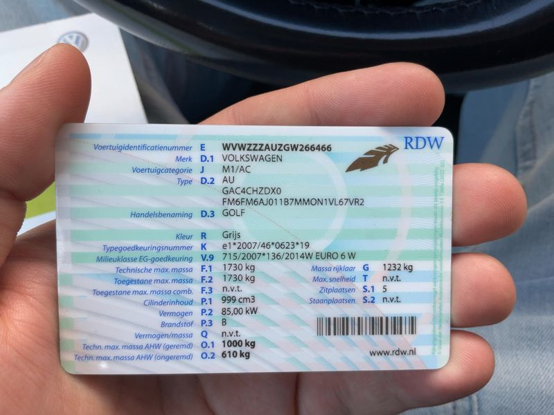 Volkswagen Golf VII 1.0 TSI Comfortline BlueMotion Tech 2016 – снимка 20