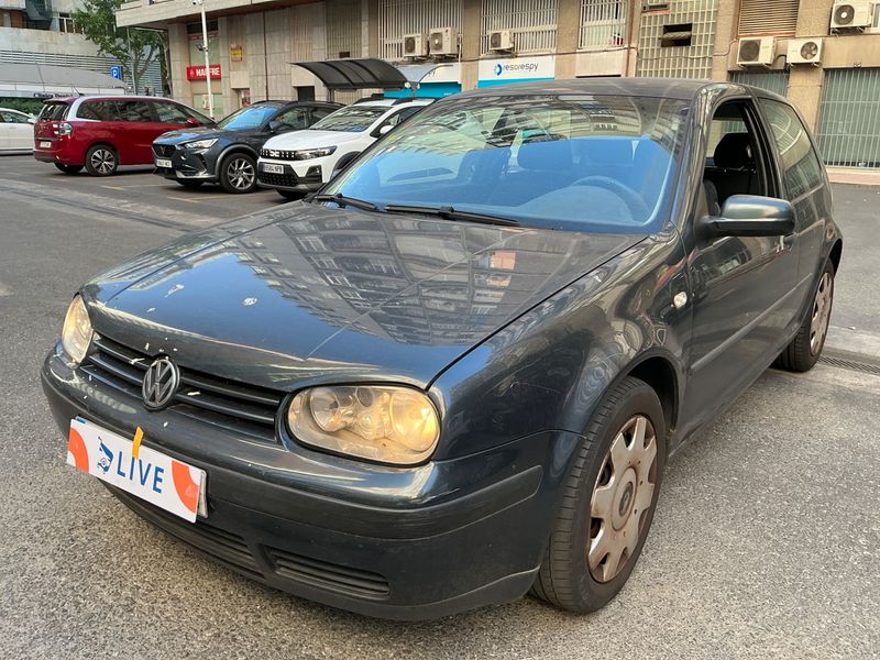 Volkswagen Golf IV 1.6 Spirit 2003 – снимка 1