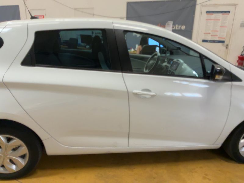 Renault Zoe electric drive 43 kW Life 2014 – снимка 10