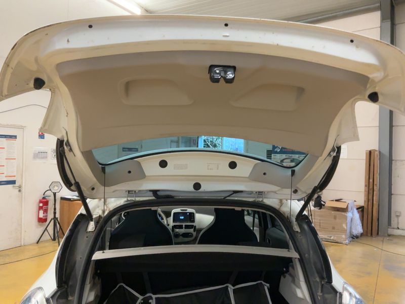 Renault Zoe electric drive 43 kW Life 2014 – снимка 15