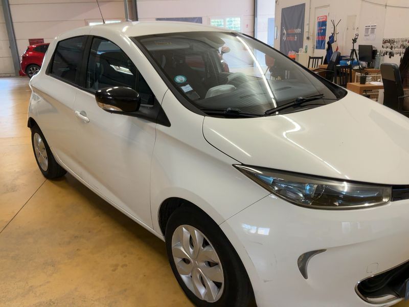 Renault Zoe electric drive 43 kW Life 2014 – снимка 12