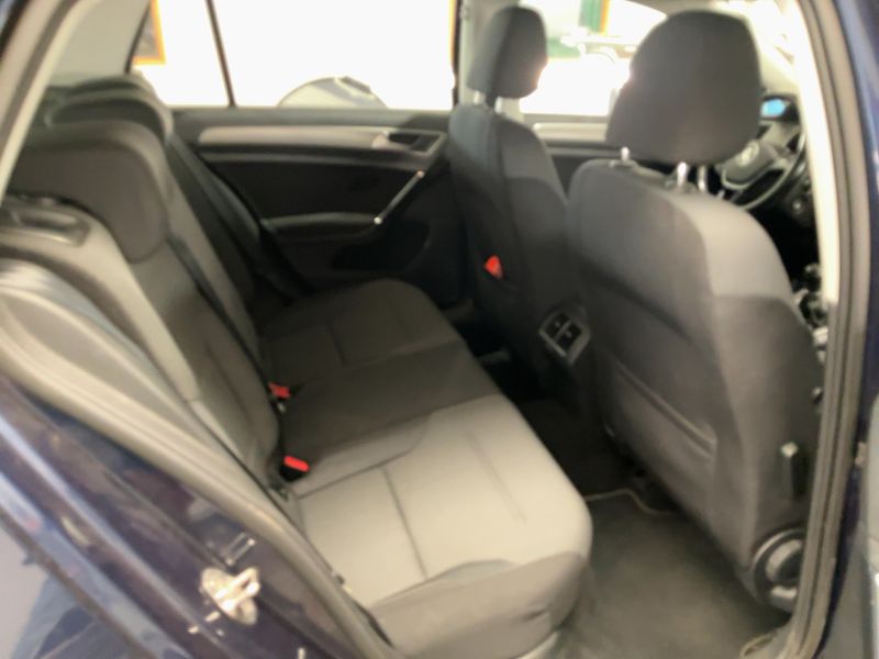 Volkswagen Golf VII 1.6 TDI Comfortline BlueMotion Tech — zdjęcie 14