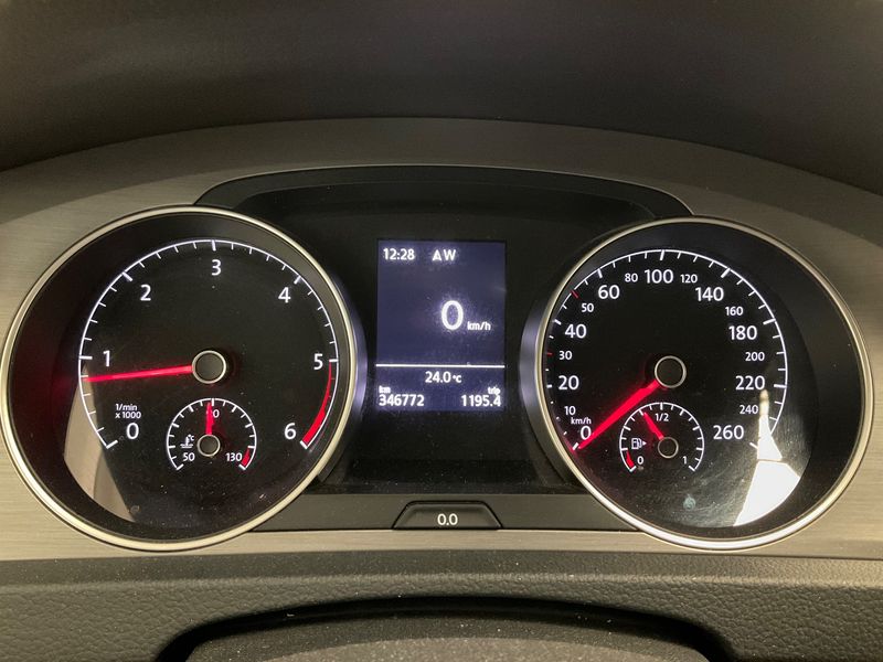 Volkswagen Golf VII 1.6 TDI Comfortline BlueMotion Tech — zdjęcie 13