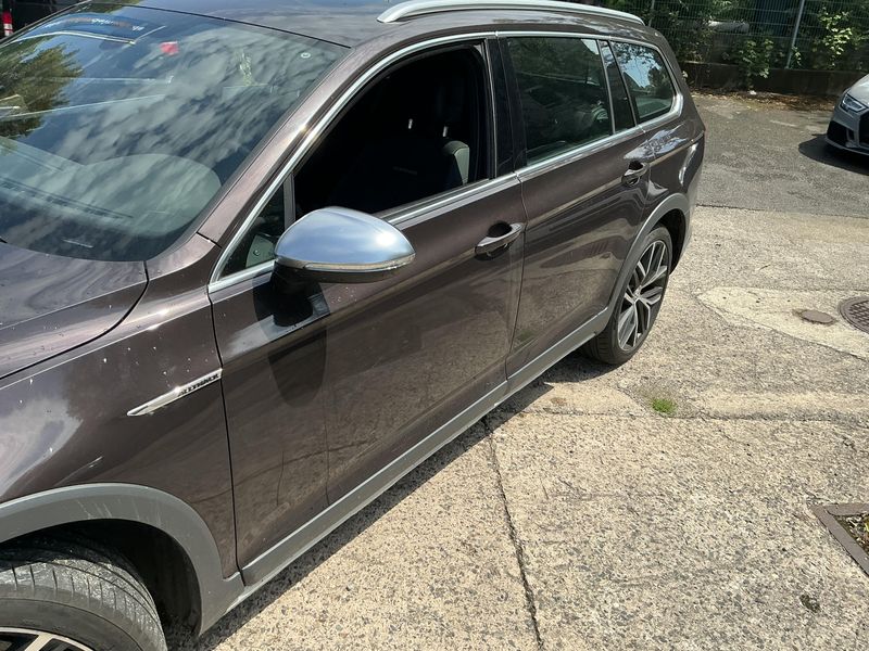 Volkswagen Passat Alltrack 2.0 TDI 4Motion BlueMotion Tech — zdjęcie 4