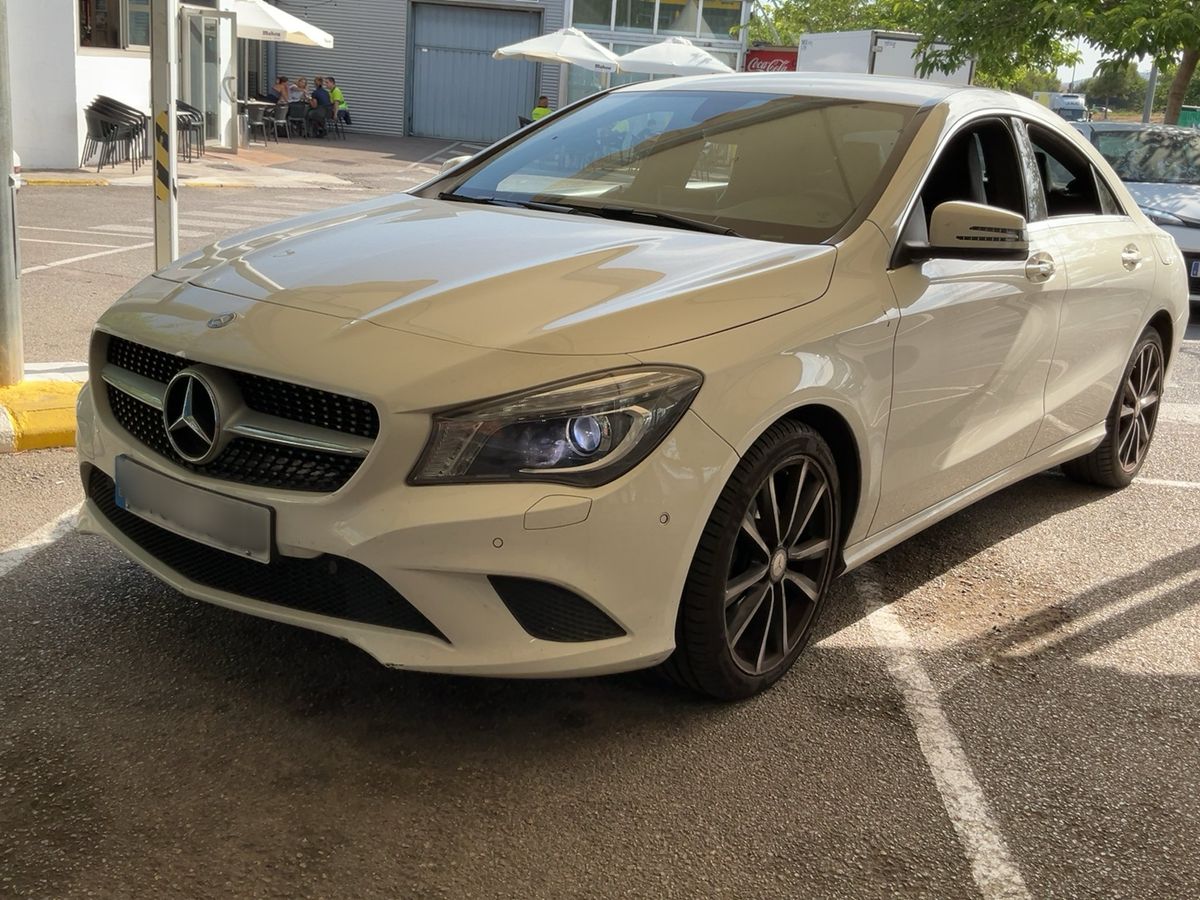 Mercedes-Benz CLA-Klasse 2015