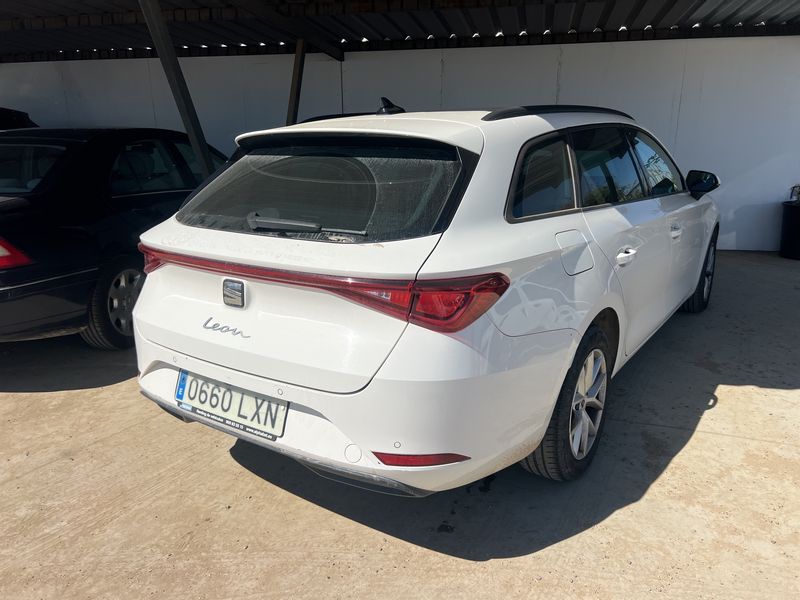 Seat Leon 2.0 TDI Style Go — zdjęcie 4
