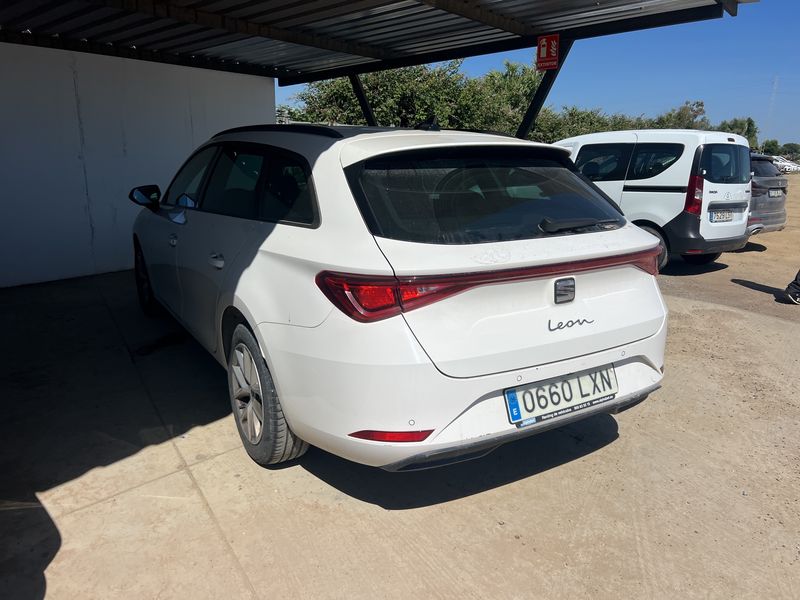 Seat Leon 2.0 TDI Style Go — zdjęcie 5