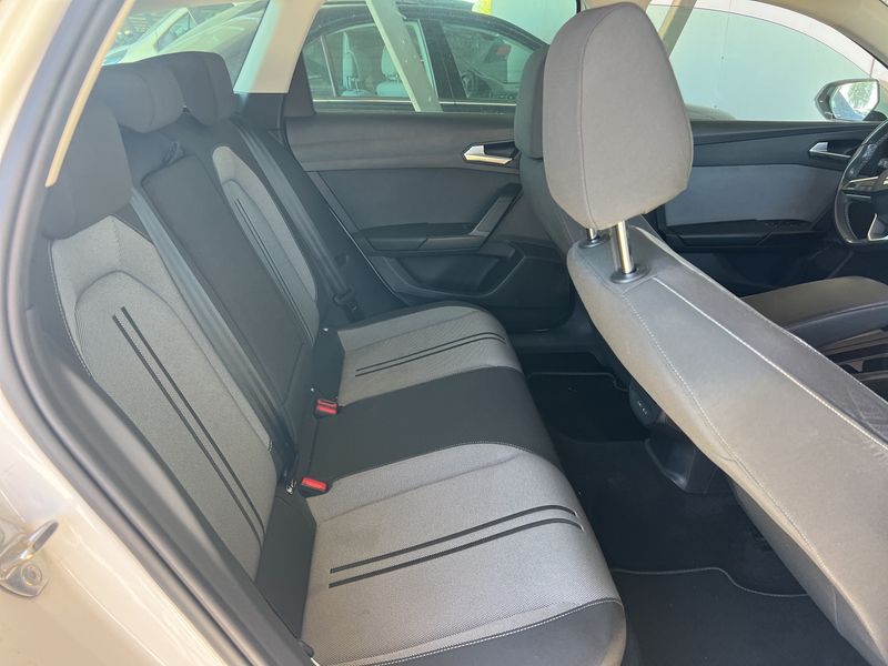 Seat Leon 2.0 TDI Style Go — zdjęcie 12
