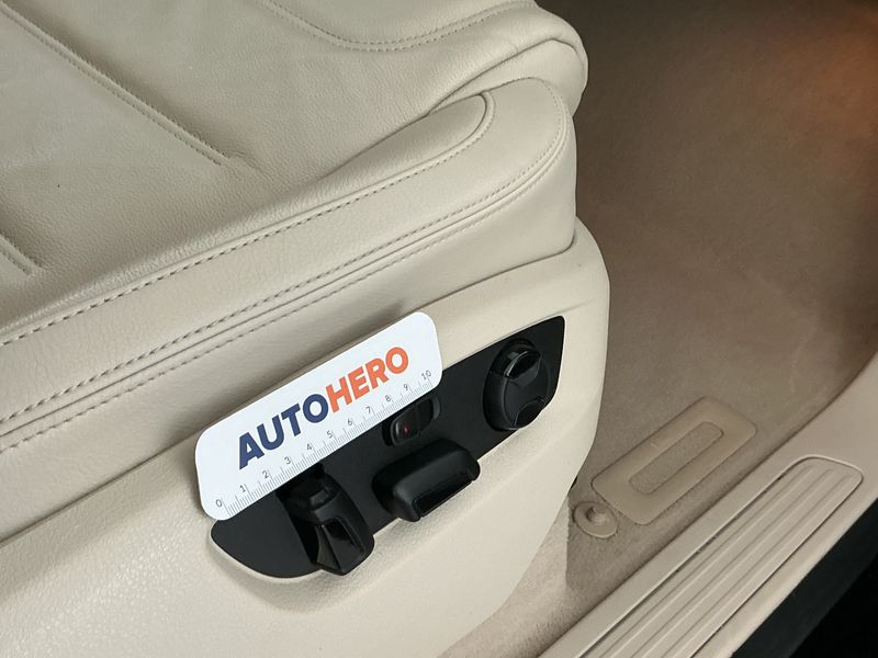 Volkswagen Touareg 3.0 V6 TDI Terrain Tech BlueMotion Tech 2015 – снимка 32