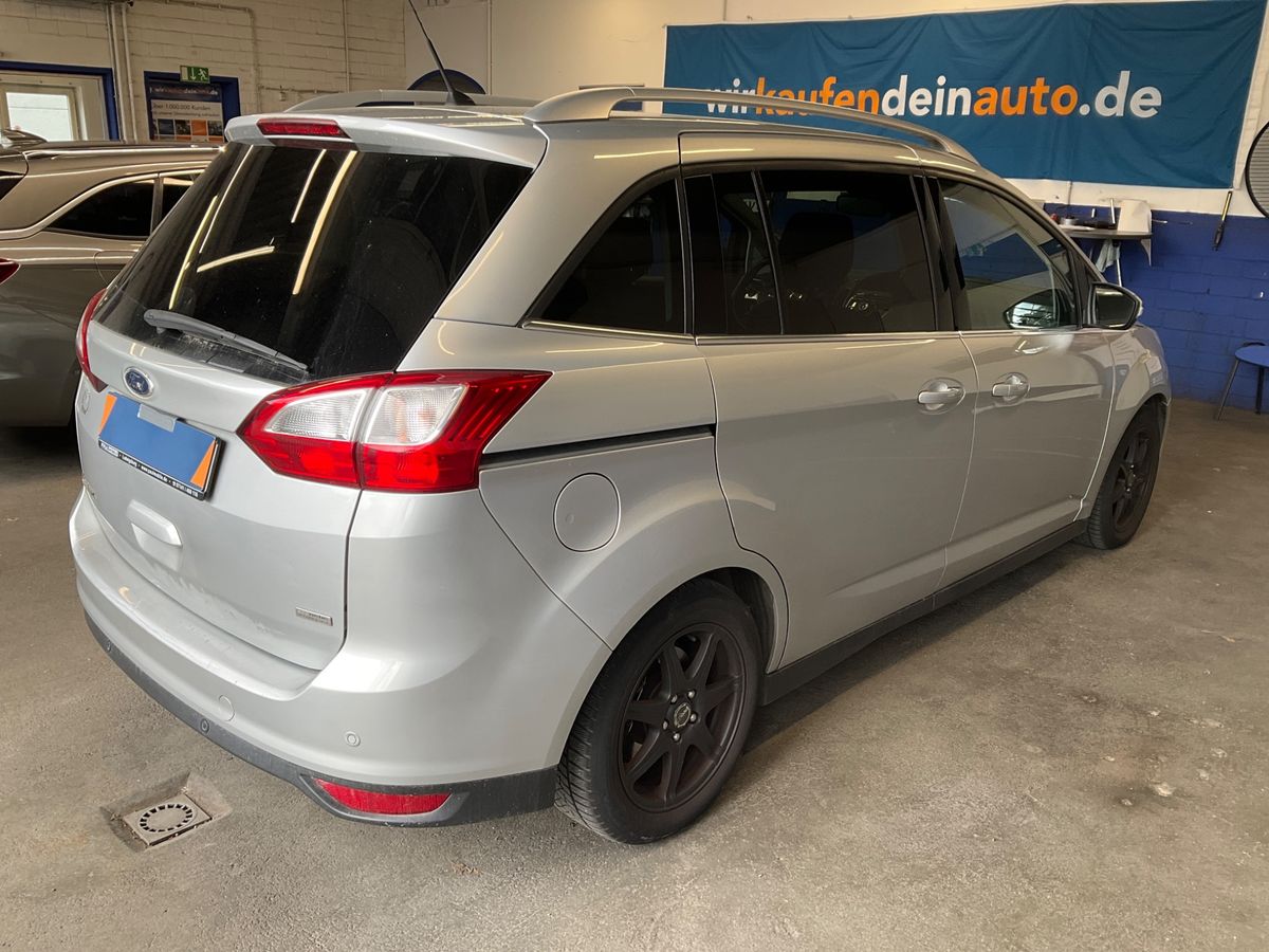 Ford Grand d'occasion