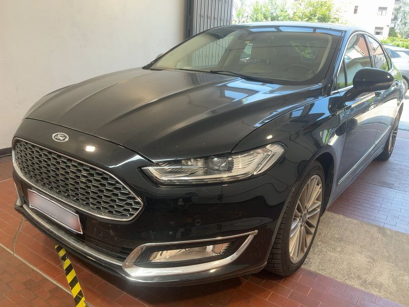 Ford Mondeo 2.0 Hybrid Vignale