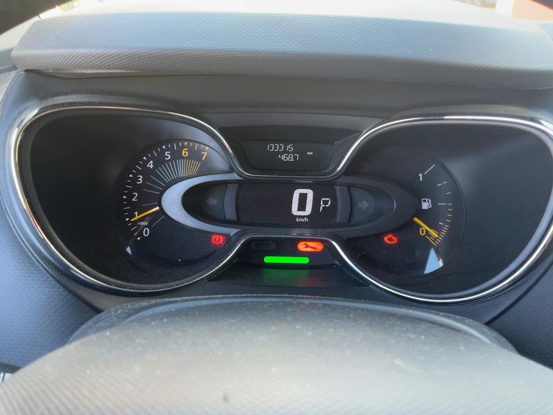 Renault Captur 1.2 TCe Zen — zdjęcie 13
