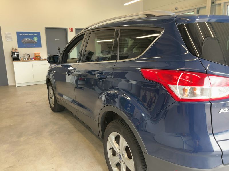 Ford Kuga 2.0 TDCi Trend — zdjęcie 3