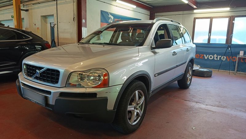 2004 Volvo XC90